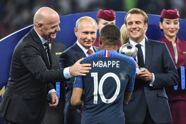 他的成绩表 他的成绩表